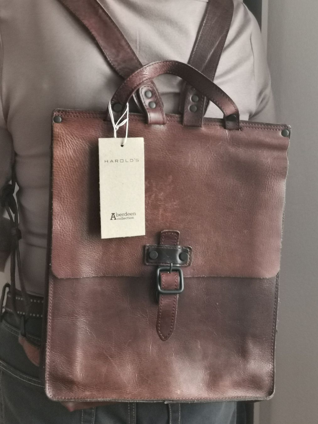 Borse: Sac en cuir de marque harold – Usato da La Cibourg venduto da djany26