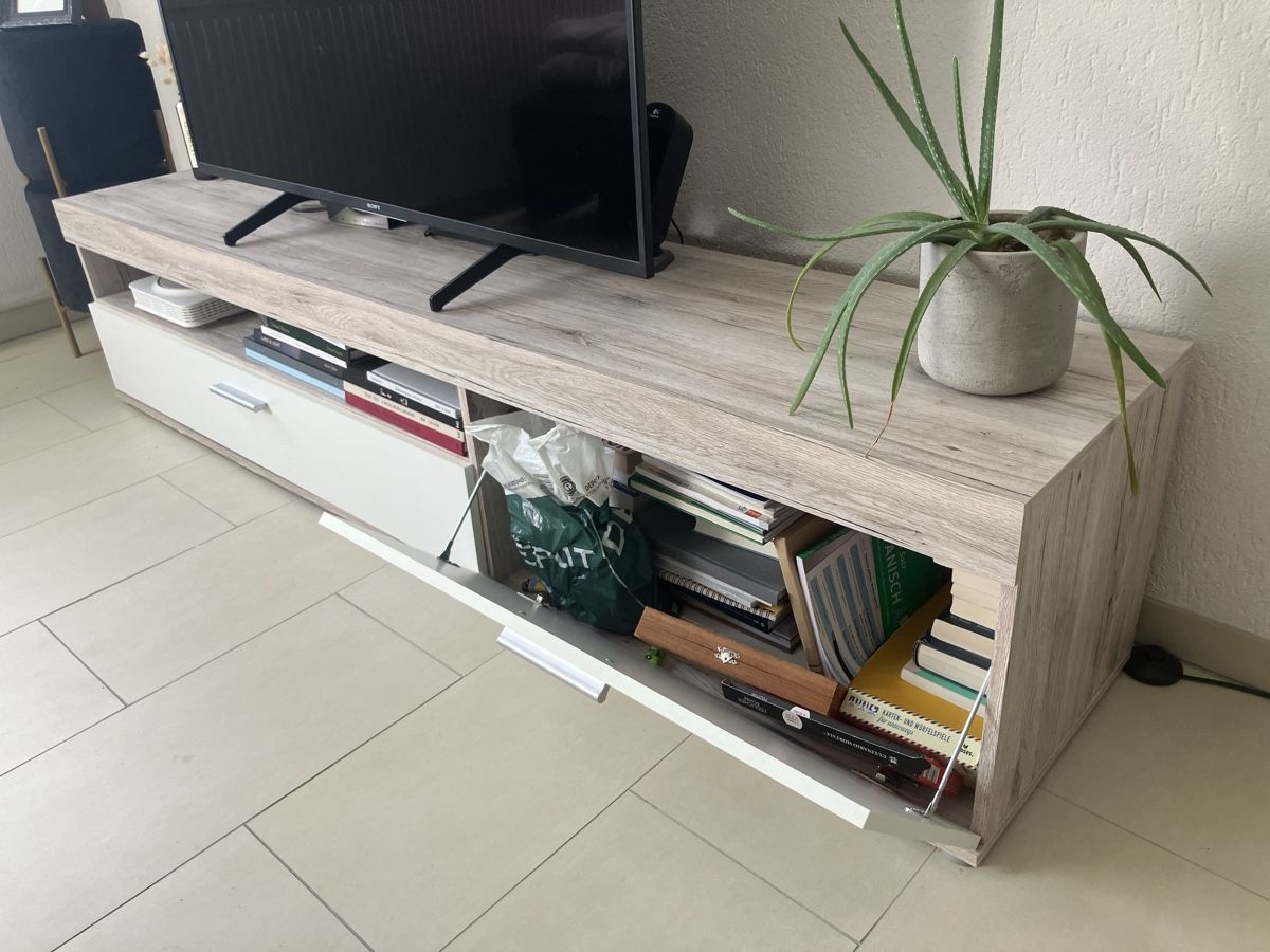TV Möbel: TV-Möbel – Gebraucht aus Bern von dgtkncht 1