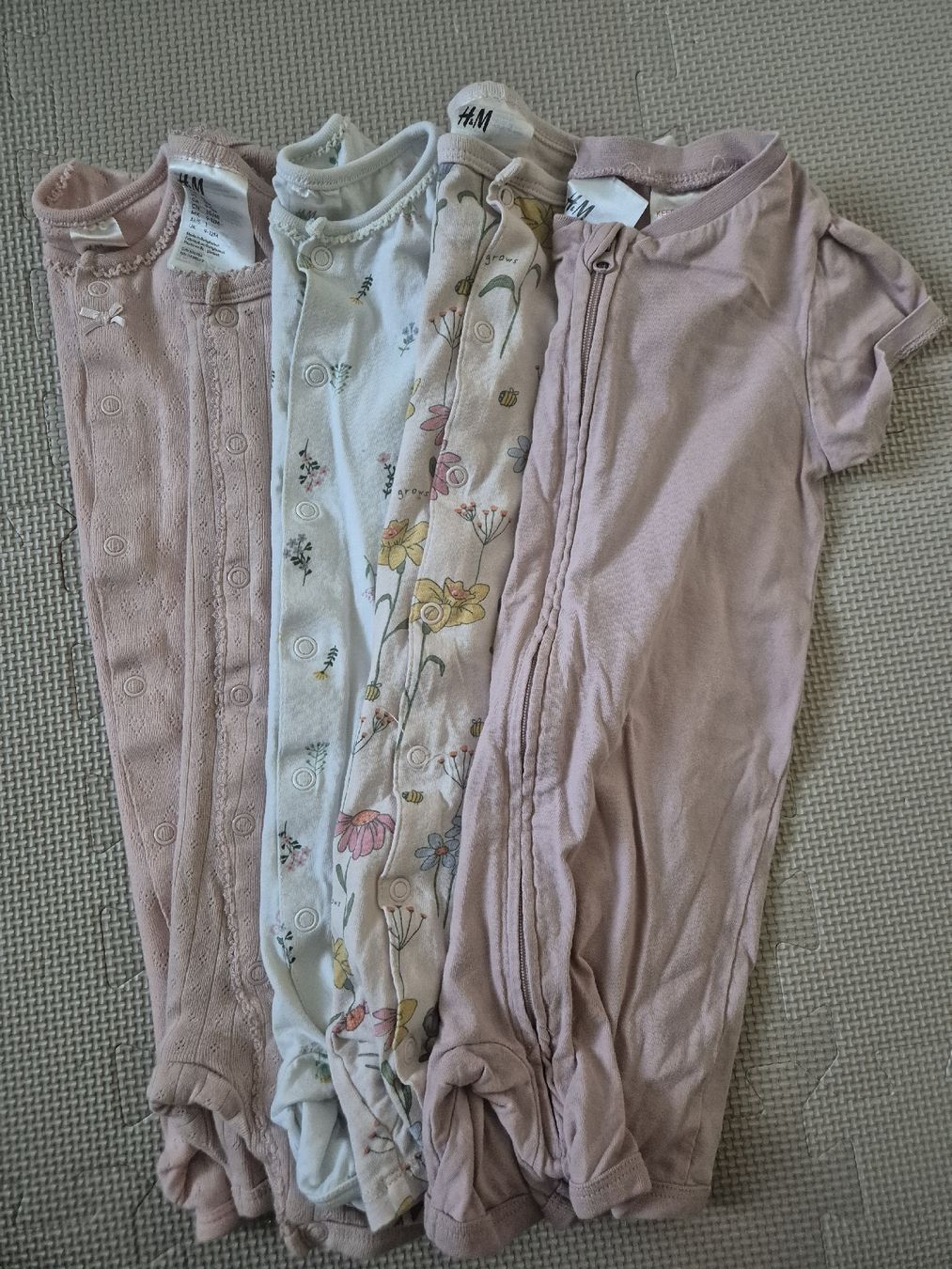 H&M Pyjamas & Ähnliches: 5x Sommer Pijis – Neu (gemäss Beschreibung) aus Villars-sur-Glâne von Thalimey