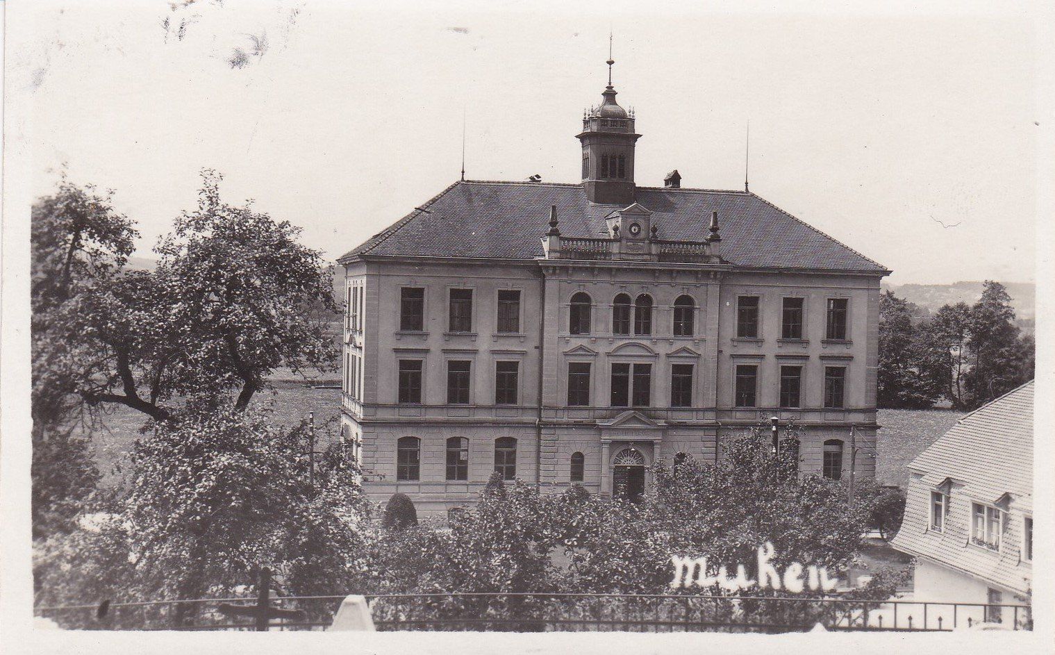 Cartoline postali: Muhen AG Schulhaus  , ca.1930 – Usato da Solothurn venduto da Bepposol