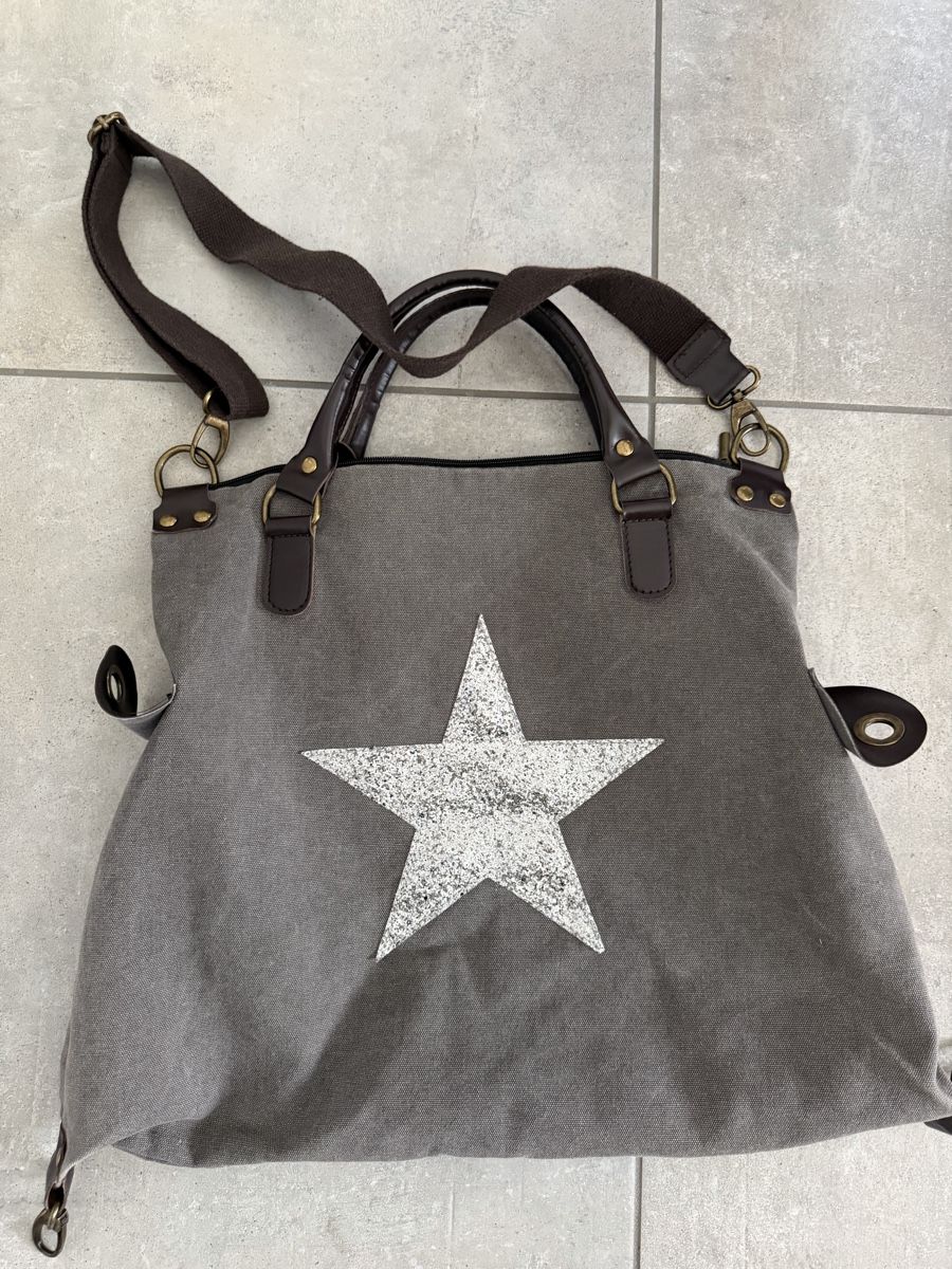 Taschen für Damen: sehr schön tasche – Gebraucht aus Broglio von kira76