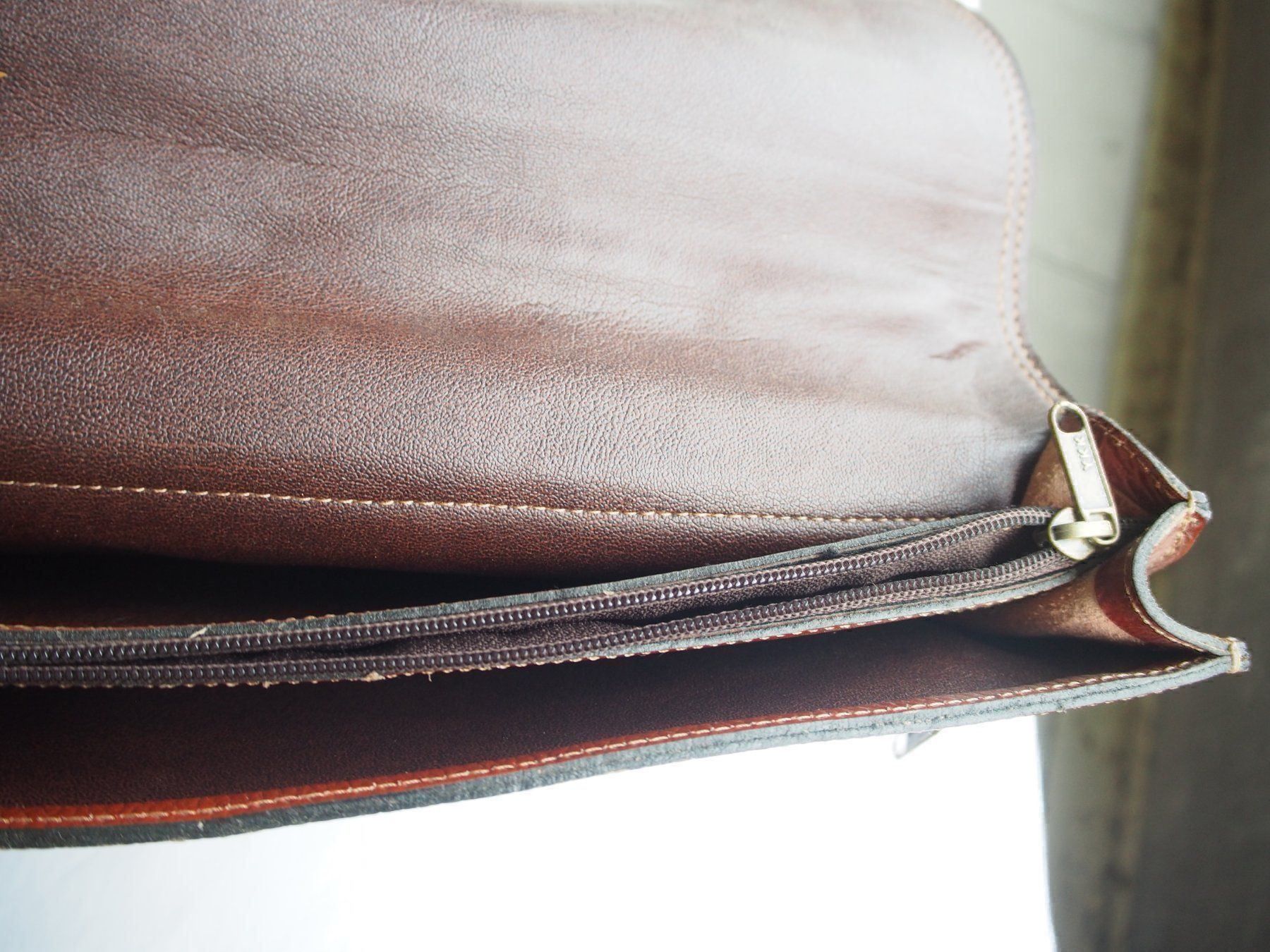Borse: cartable haut de gamme – Usato da Meyrin venduto da SRemka 2