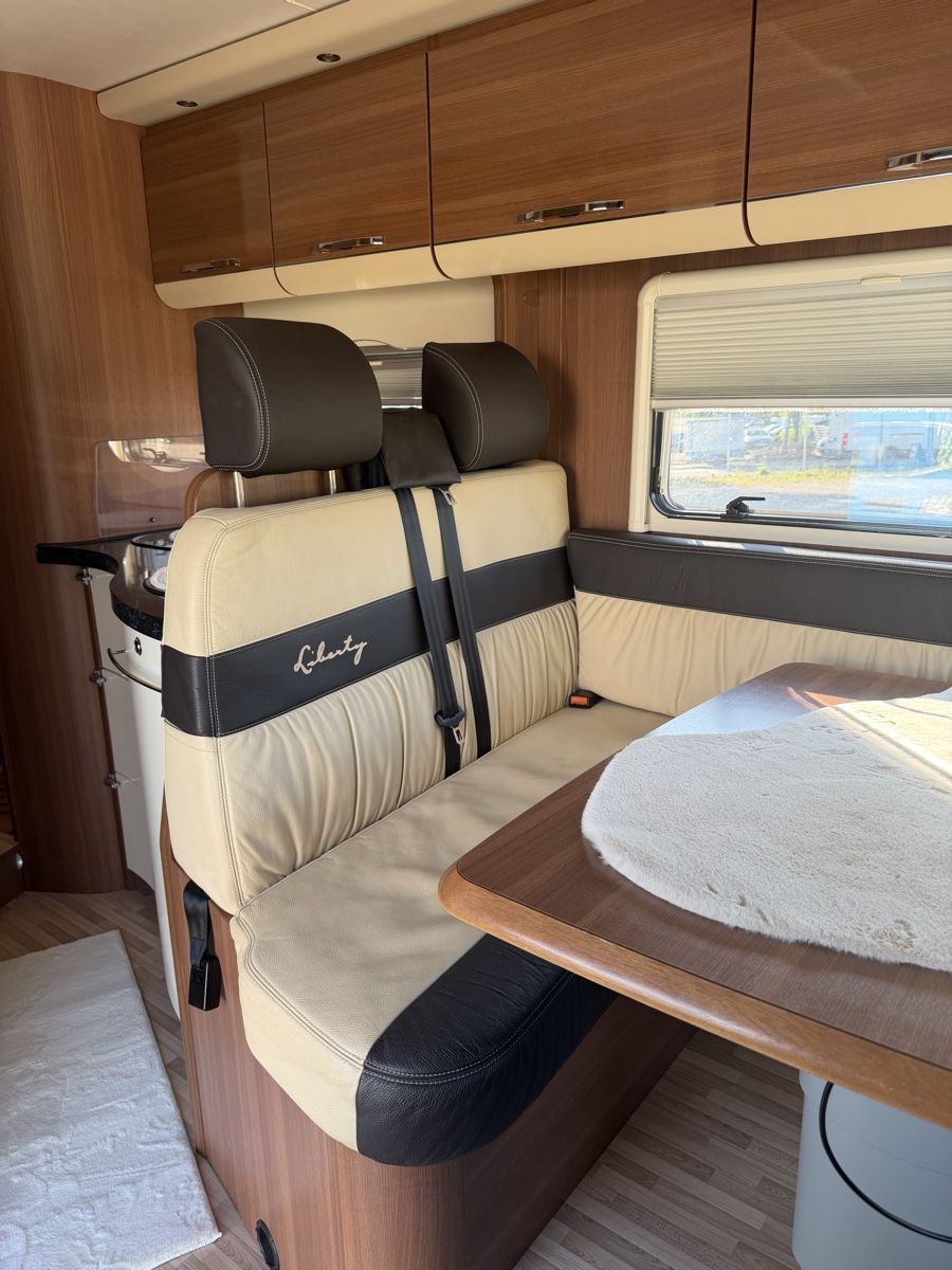 LMC Camping Fahrzeuge: LMC 1 730 G Explorer COMFORTLINE – Gebraucht aus Riehen von jbi_cms2 5