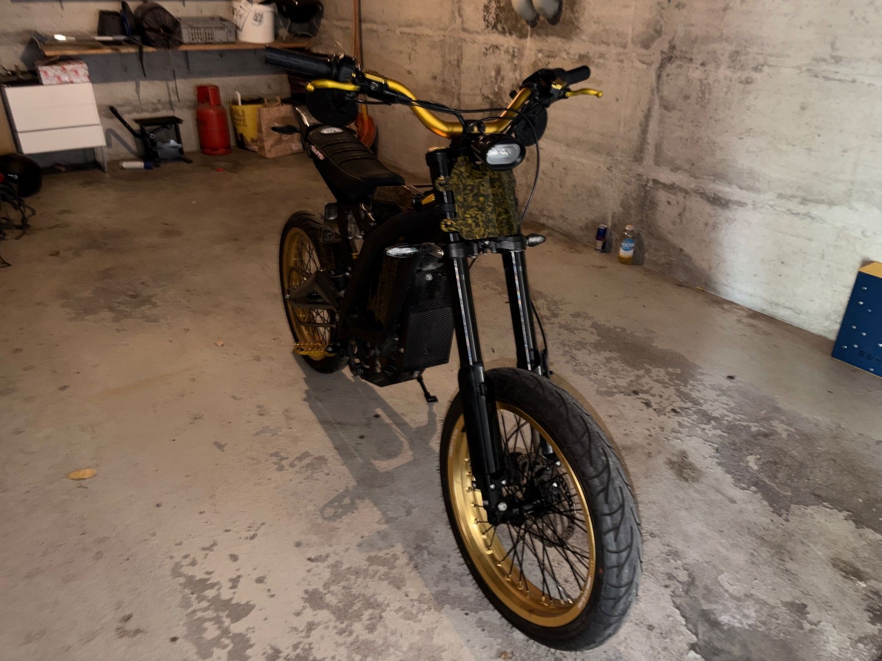 Sur-Ron Strada: Surron Light Bee mit Strassenzulassung – Usato da Stalden VS venduto da kev_c86b 1