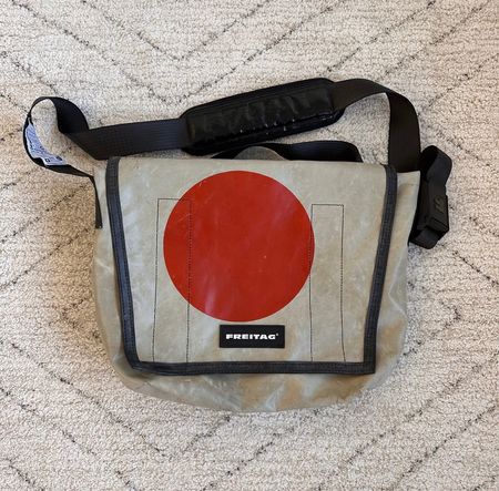 FREITAG F12 MESSENGER BAG
