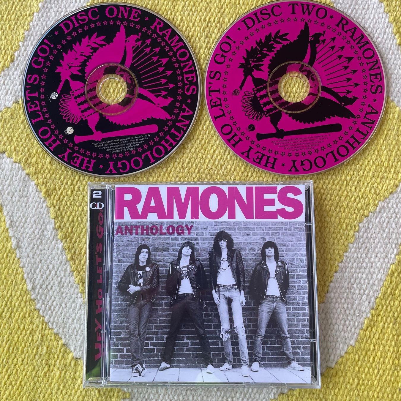 CD: RAMONES-2CD ANTHOLOGY/BEST OF – Usato da Rorschacherberg venduto da CD-Roli
