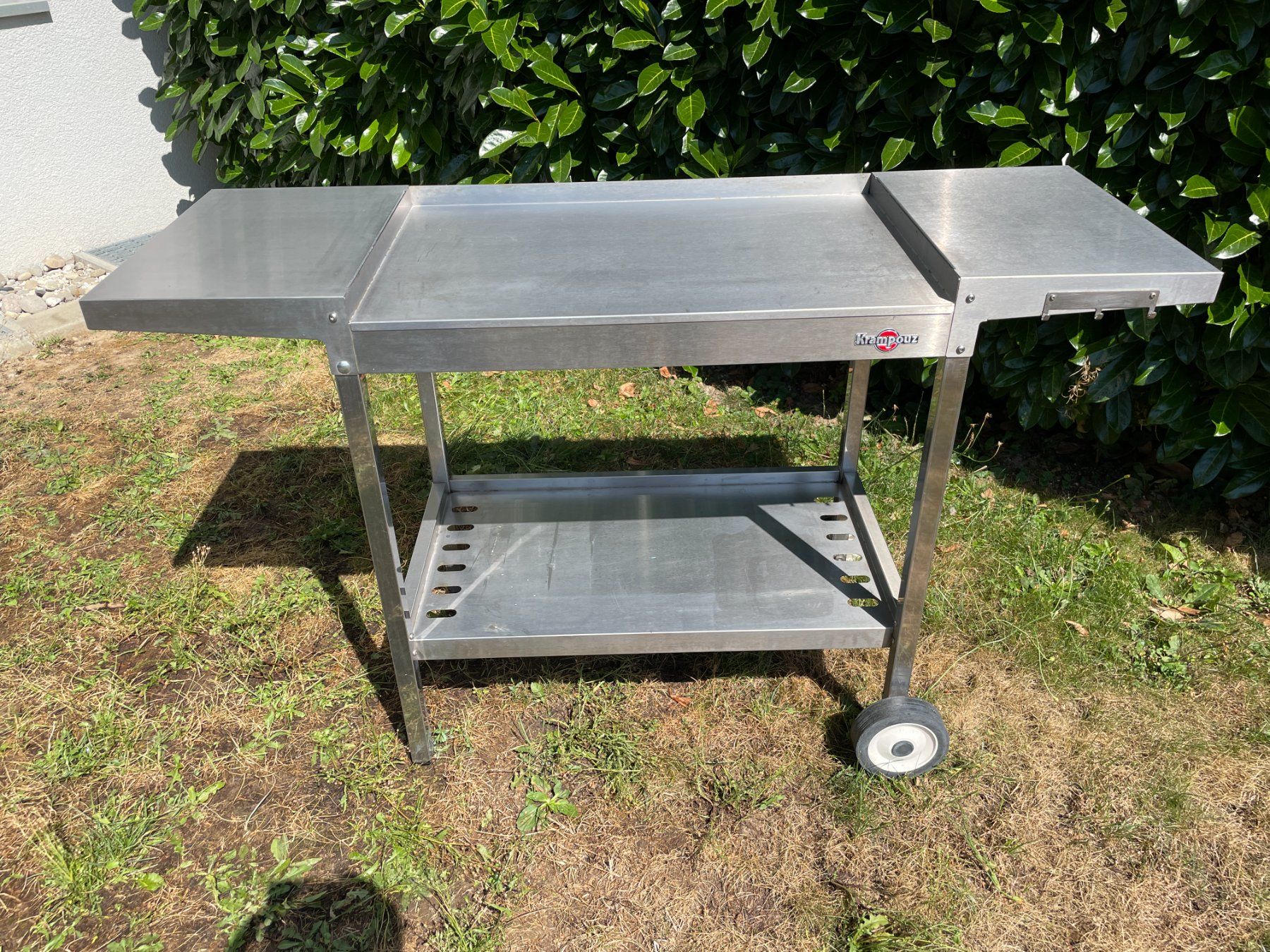 Schubkarren: Servierwagen für Plancha – Gebraucht aus Biberist von Maxime543 1