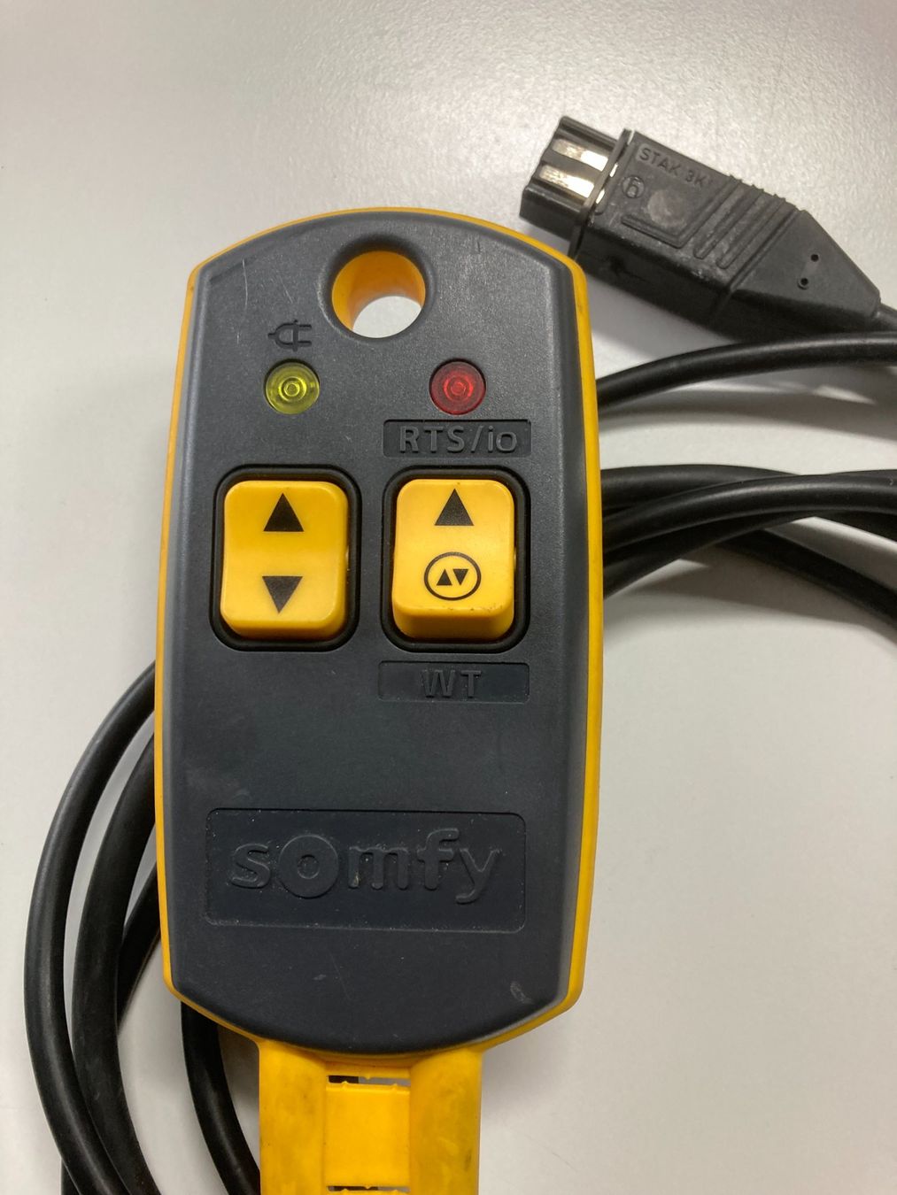 Somfy Autre matériel électrique: Somfy WT Handsender mit Kabel – D'occasion à Cham par WB2223 1