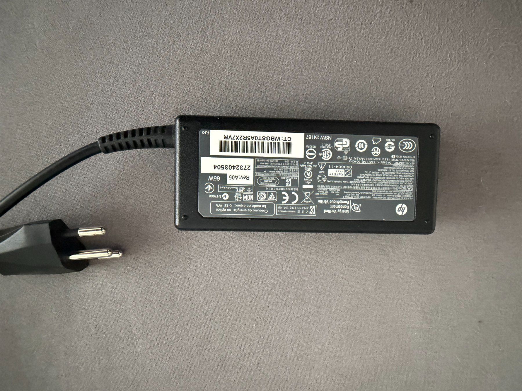 Hewlett Packard Docking station: HP 2013 UltraSlim Docking Station – Usato da Zürich venduto da ger_sy28 5