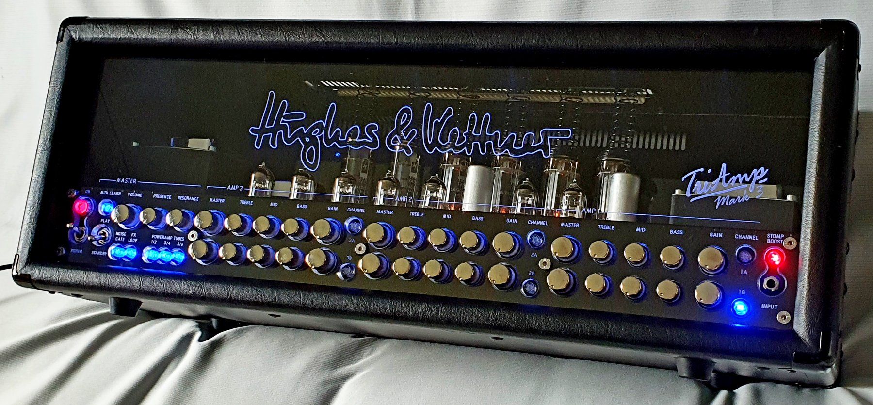 Hughes & Kettner Amplificatori: Hughes & Kettner TriAmp mark 3 mkIII – Usato da Basel venduto da x-hobby 6