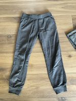 Coole, bequeme Jogginghose 134