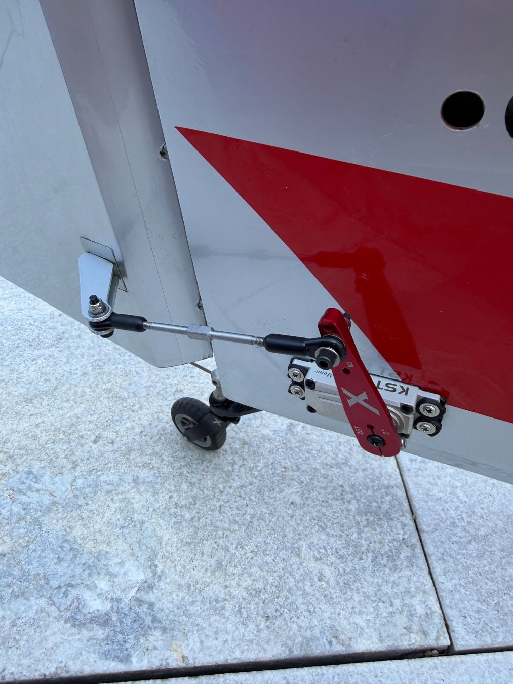 RC Kits de montage: Extreme Flight Laser 104" V2 – D'occasion à Dietlikon par Simi_flury 8