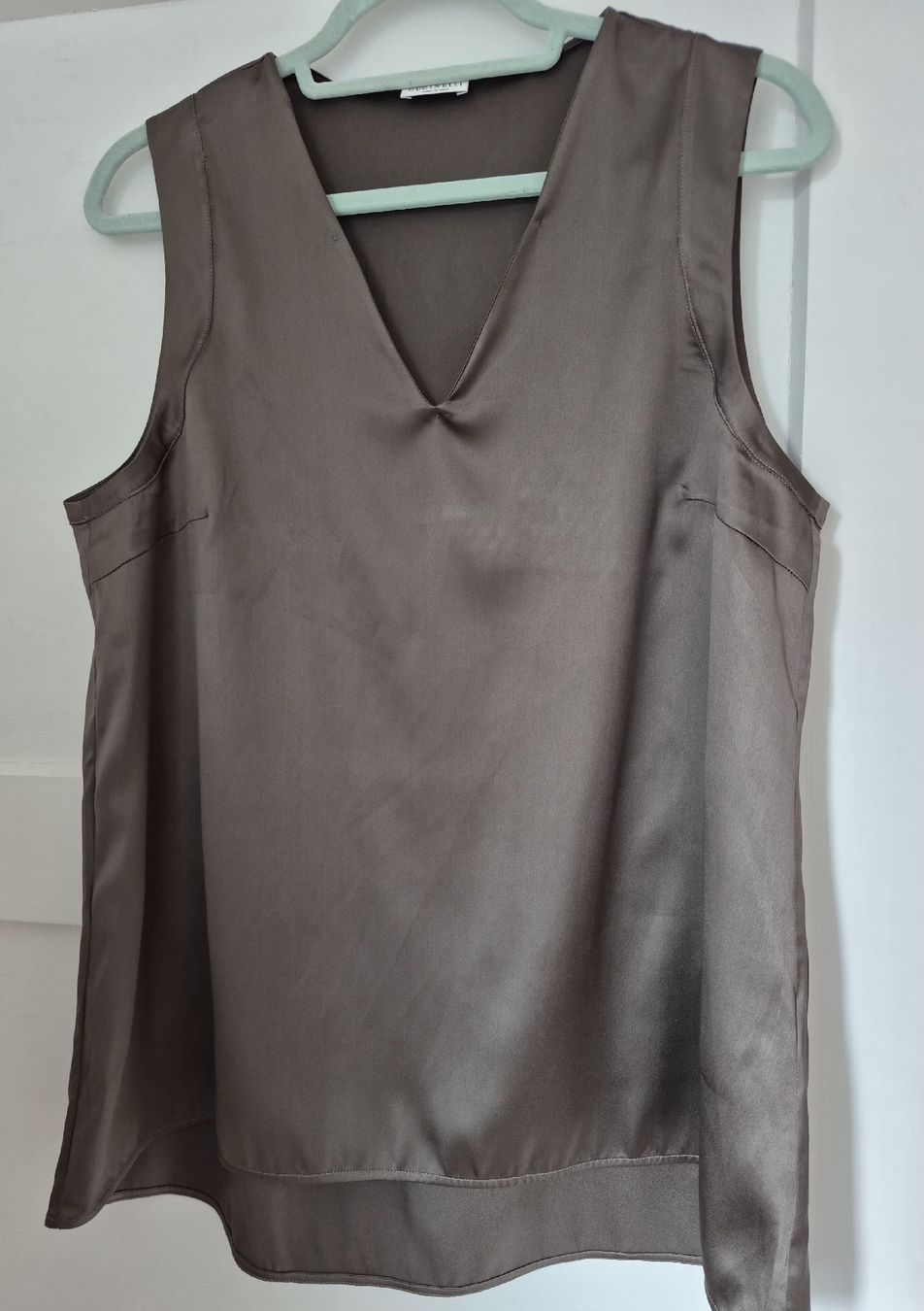 Brunello Cucinelli Tops: Blouse BRUNELLO CUCINELLI  – Gebraucht aus Bern von dasgesuchtobjekt
