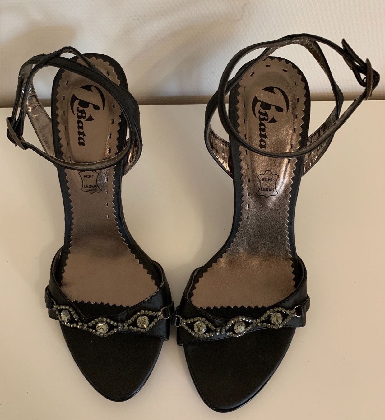 Chaussures femmes: Sandalen BATA – Neuf (Voir description) à Zürich par ThaliaL 3