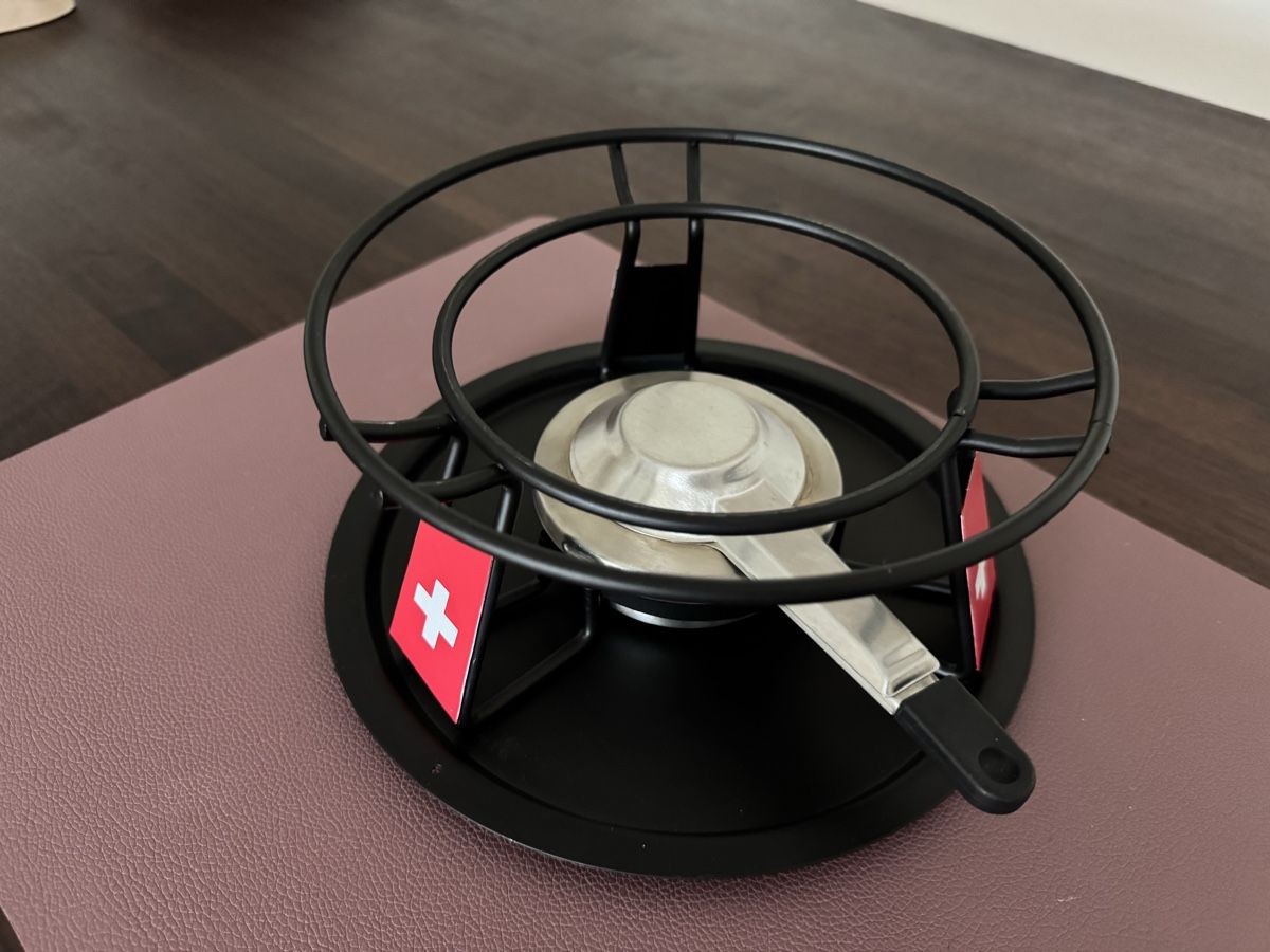 Set di piatti: Fondue Set 9Teilig – Usato da Regensdorf venduto da scheissspiel 4