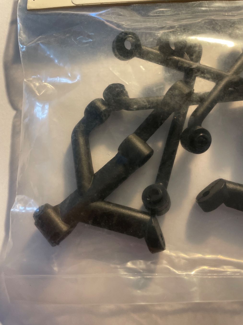 Arrma Modellismo RC: ARRMA AR330303 Front Shock Tower Set – Nuovo e nell'imballaggio originale da Rüti ZH venduto da amei1966 1