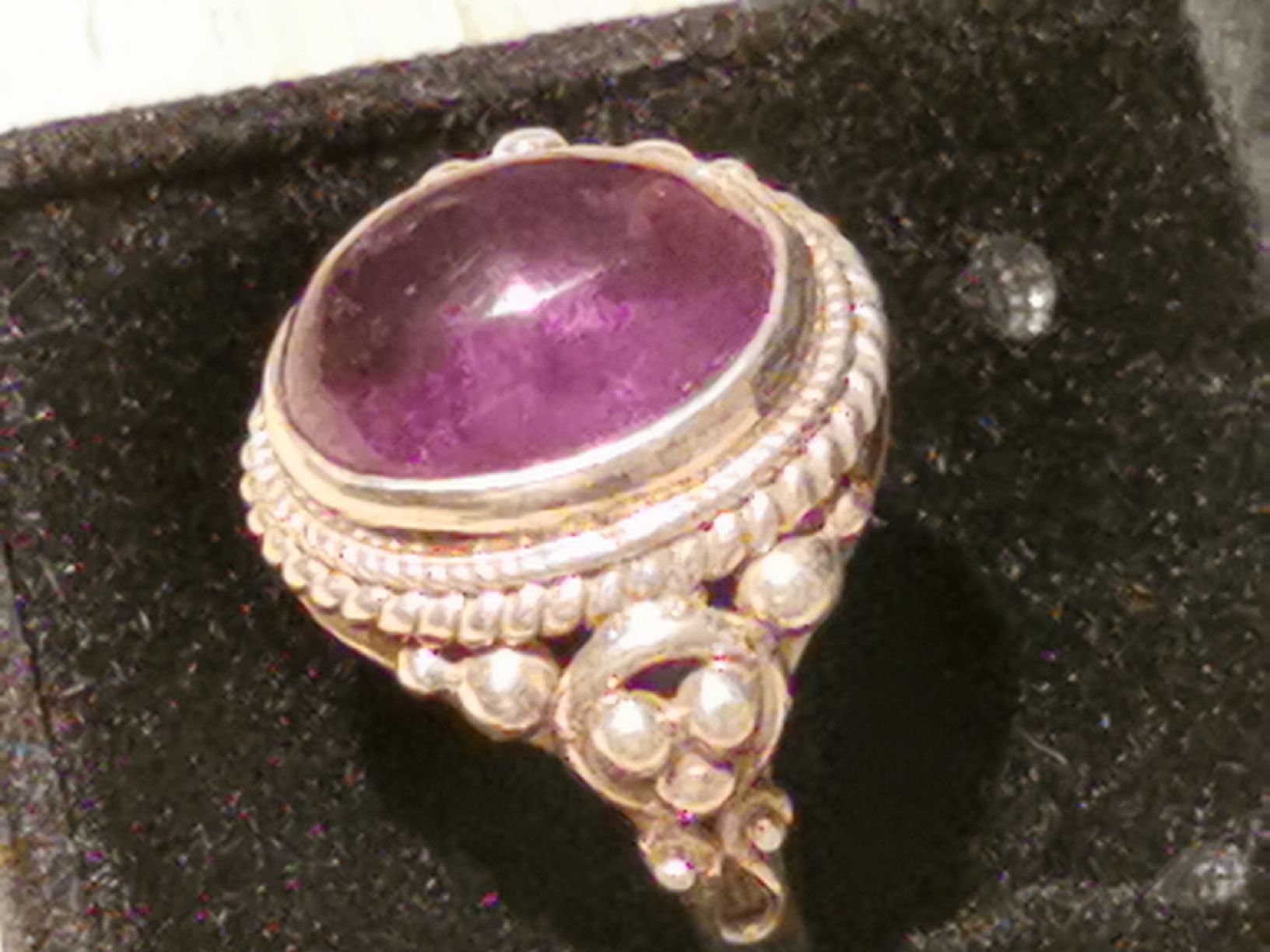 Anelli: Damen Silber 925 Ring mit Amethyst Cabochon. – Nuovo (secondo la descrizione) da Schlieren venduto da vlalif 1