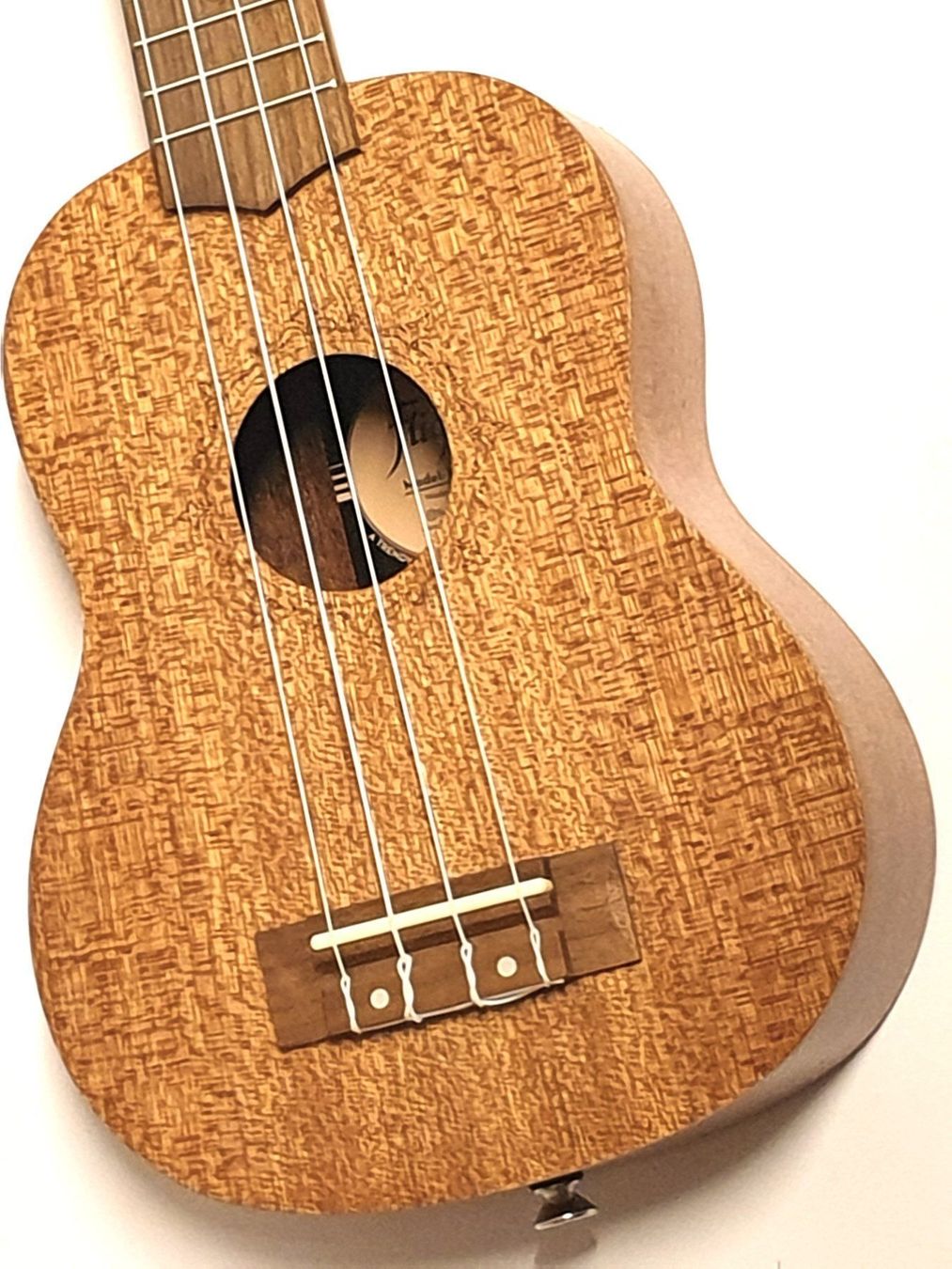 Strumenti musicali: Sopran-Ukulele FLIGHT  mit Etui NEUHEIT – Nuovo (secondo la descrizione) da Wöschnau venduto da Musikhaus-Luethy5012 5