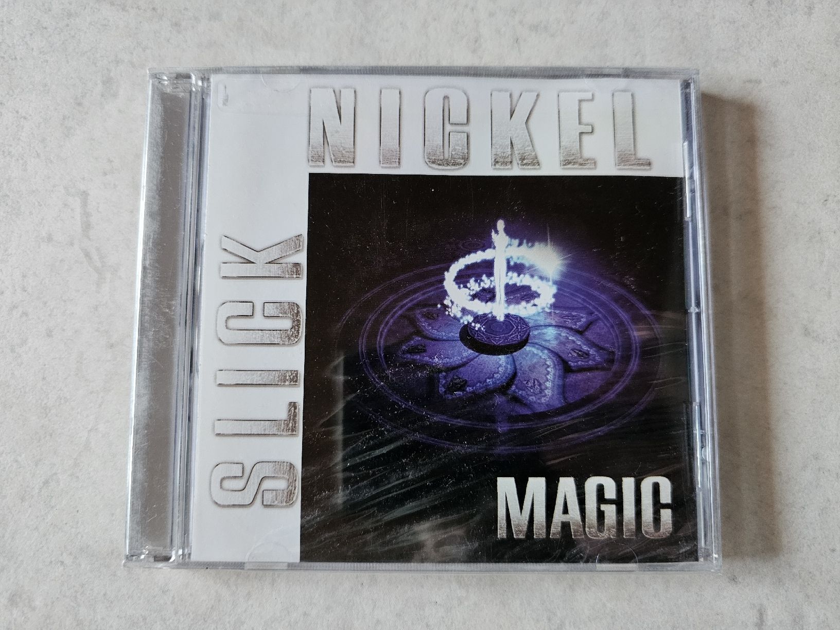 CD: Slick Nickel  -  Magic  /  Fabrikneu – Nuovo e nell'imballaggio originale da Schneisingen venduto da backstore24