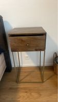 Nachttisch Holz mit Metallfuss guter Zustand