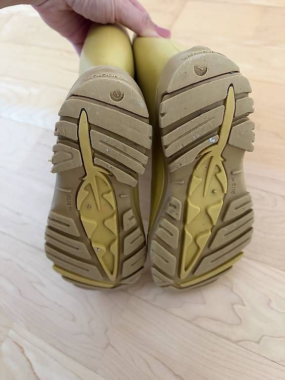 Scarpe per ragazzi: Regenstiefel Fr. 27/28 – Usato da Küsnacht ZH venduto da sis_v7qk 2