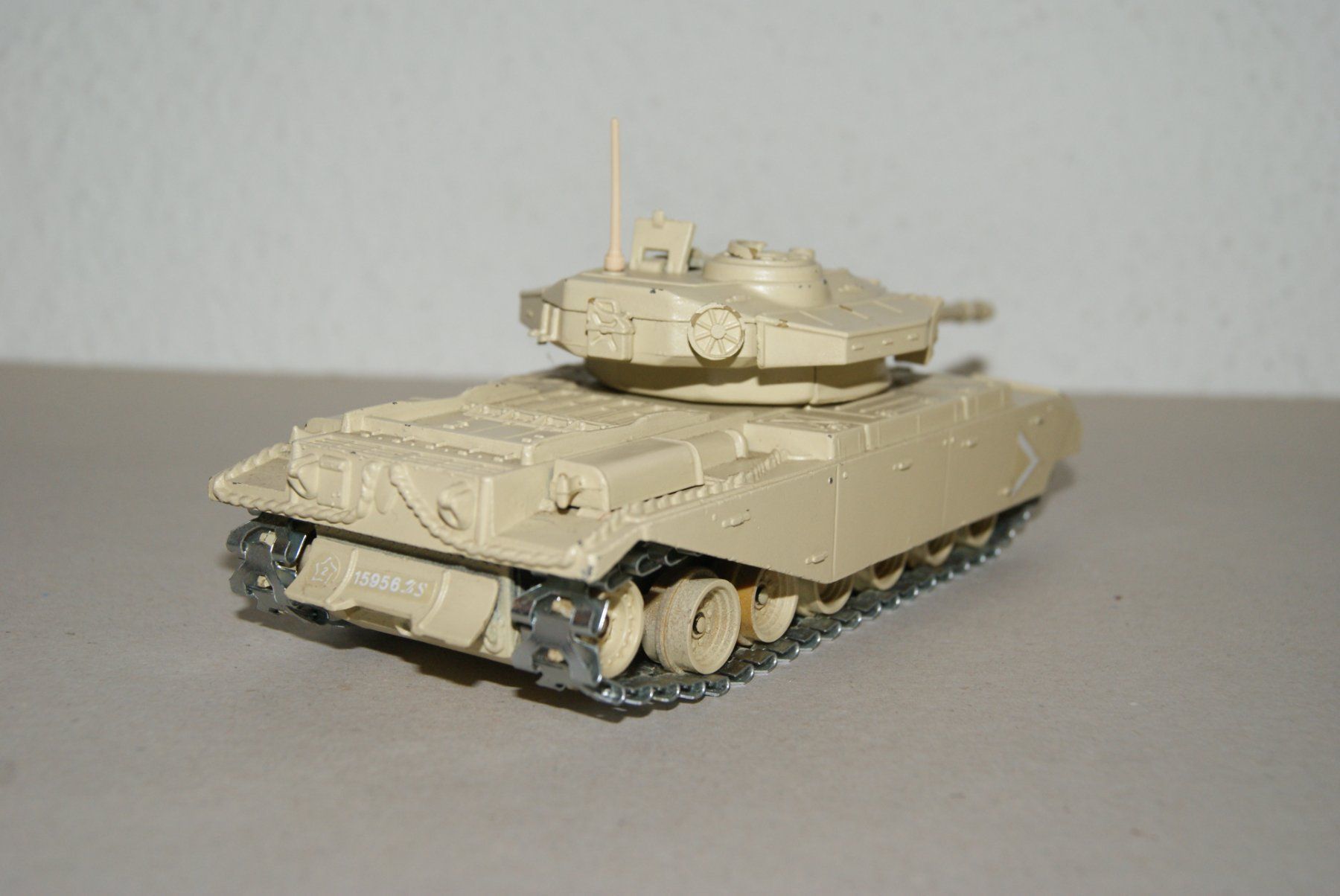 Polistil Modellbausätze & Standmodelle: Polistil Centurion Mk 5 Panzermodell 1:50 – Gebraucht aus Zürich von Widi1 2