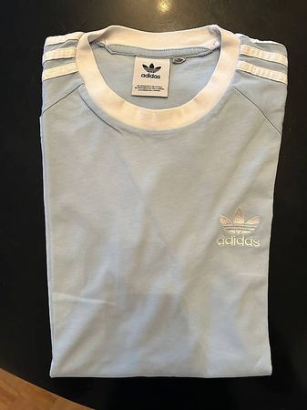 T-shirt Adidas