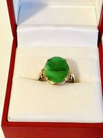 Vintage Green Jade 14k Yellow Gold Ring
