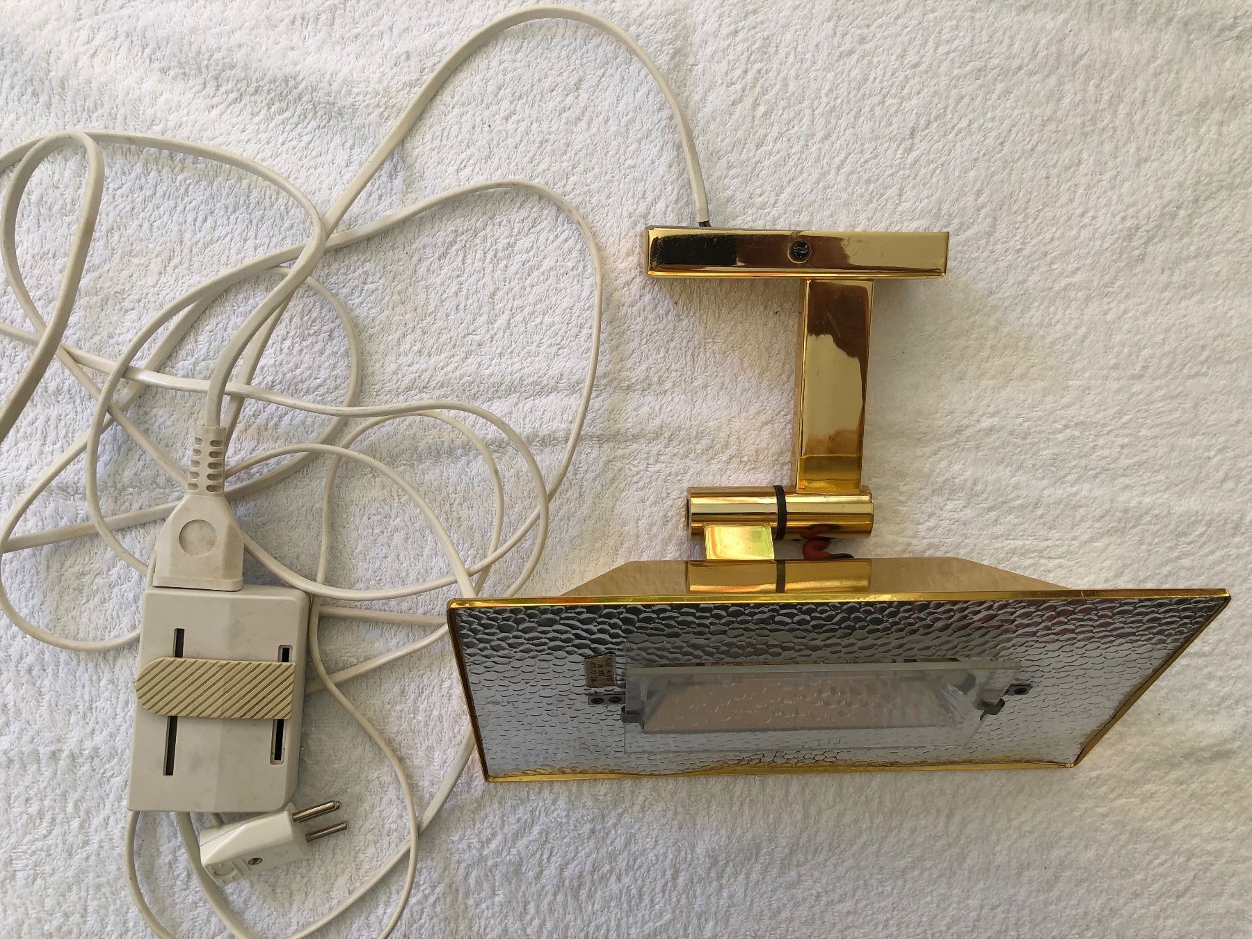 Lampen: Wandleuchte schwenkbar mit Dimmer – Gebraucht aus Thalwil von Sommerwende