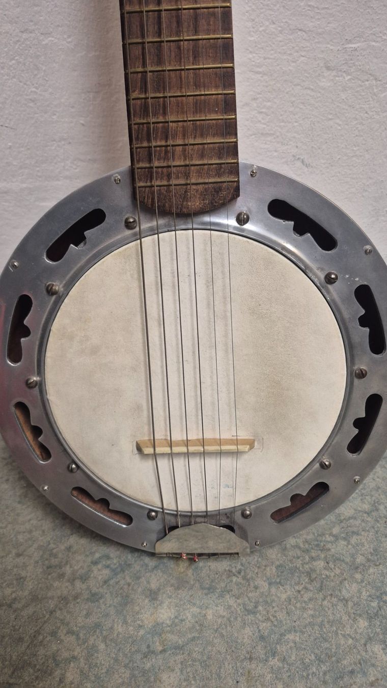 Strumenti musicali: Gitarren-Banjo – Usato da Winterthur venduto da cbe_5ph7 2