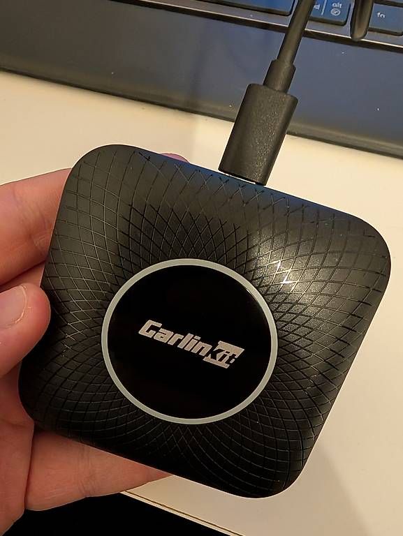 Laufwerke & Adapter: Carlinkit Tbox Ambient – Gebraucht aus Wallisellen von Ven3 4