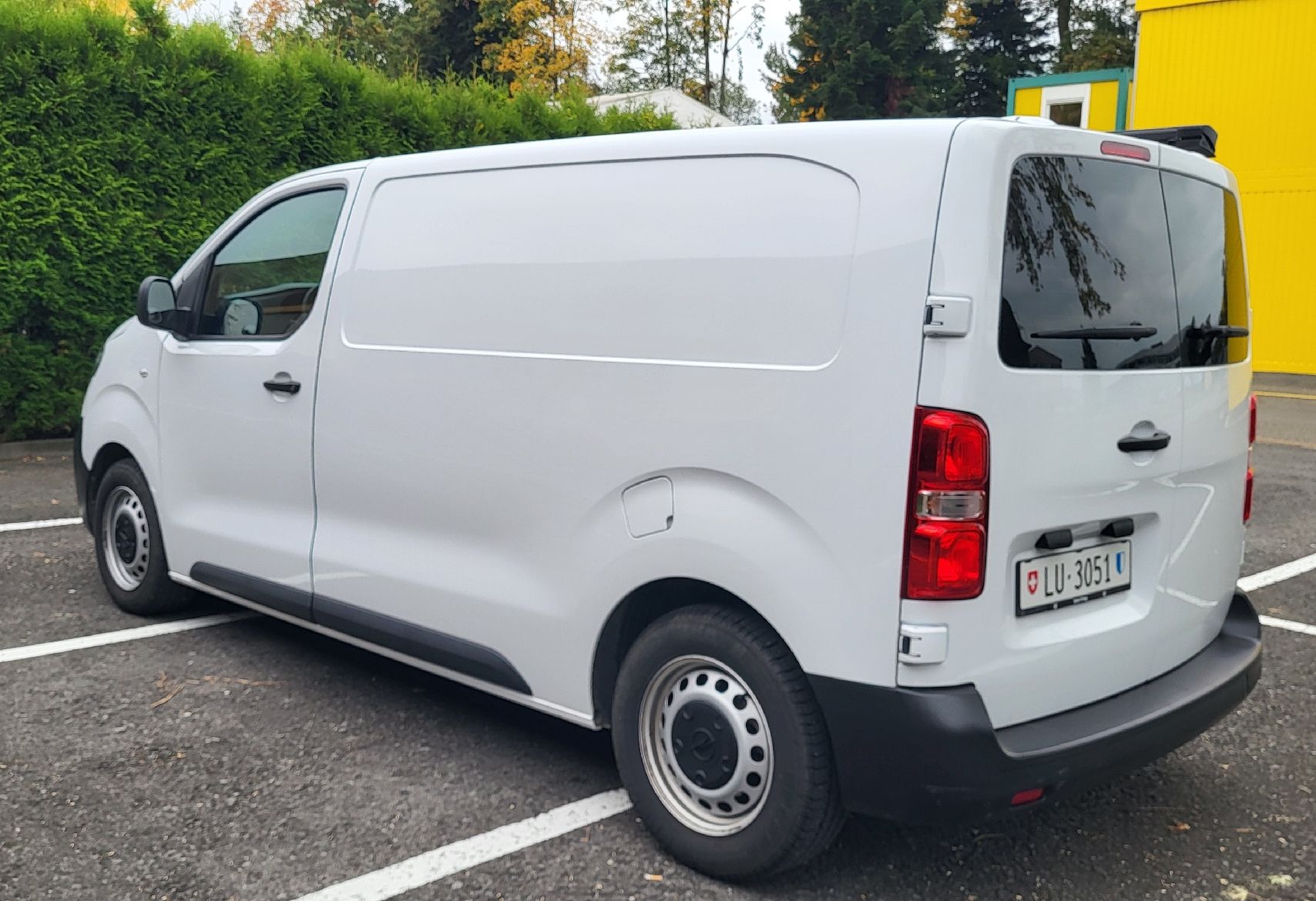 Opel Automobili: Opel Vivaro Cargo 1.5 Transporter Bus – Usato da Ballwil venduto da Patrick218 2