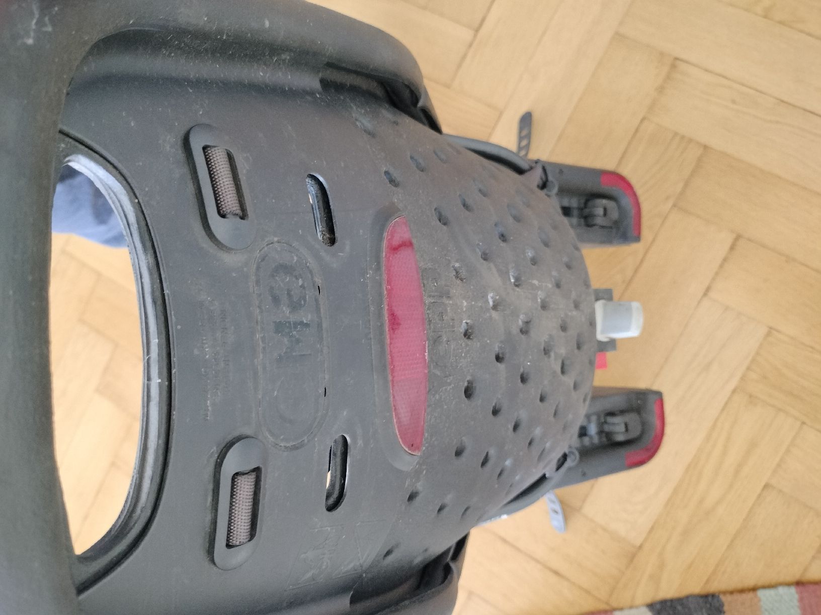 Seggiolini per auto: Thule Kindersitz Yepp Maxi Easyfit – Usato da Zürich venduto da Chico021 3