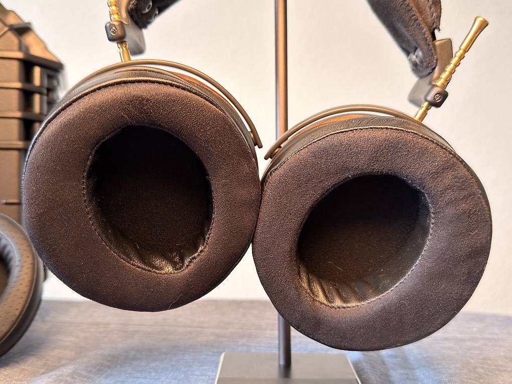 Kopfhörer: ZMF Atrium Closed - Magnesium Chassis - Olivewood Cups – Gebraucht aus Schaffhausen von BJM32 3