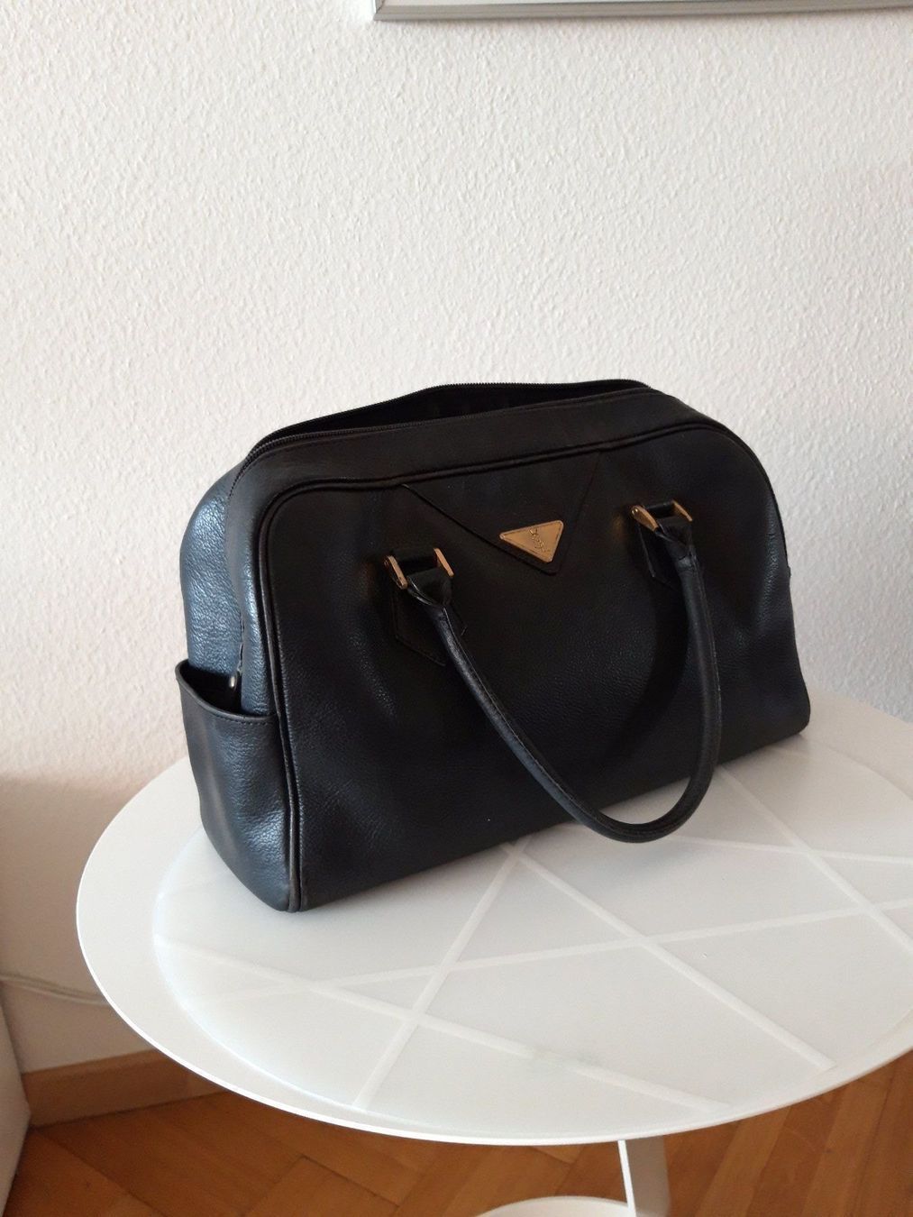 Saint Laurent Borse da donna: Yves Sant-Laurent Leder Tasche – Usato da Pfeffikon LU venduto da Tii001 1
