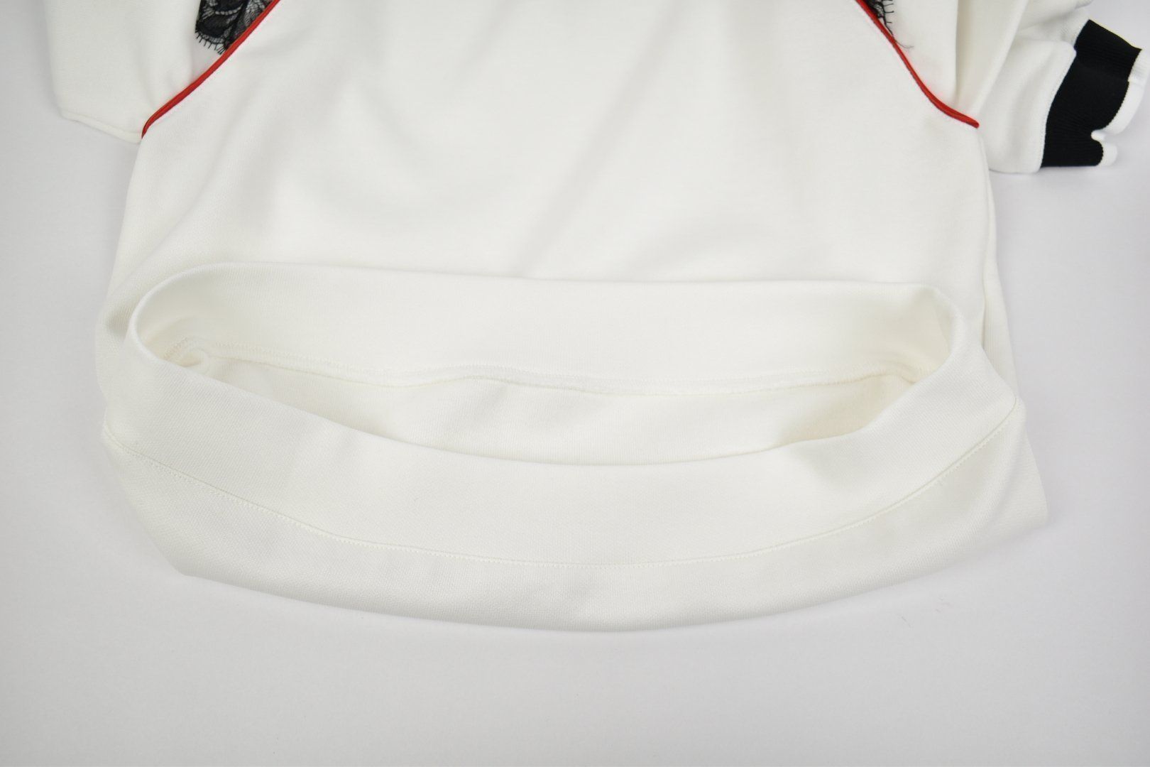 Maglioni & Felpe: Pinko Pullover mit Spitze Grösse 128 – Usato da Nürensdorf venduto da 2ND_STORY 3