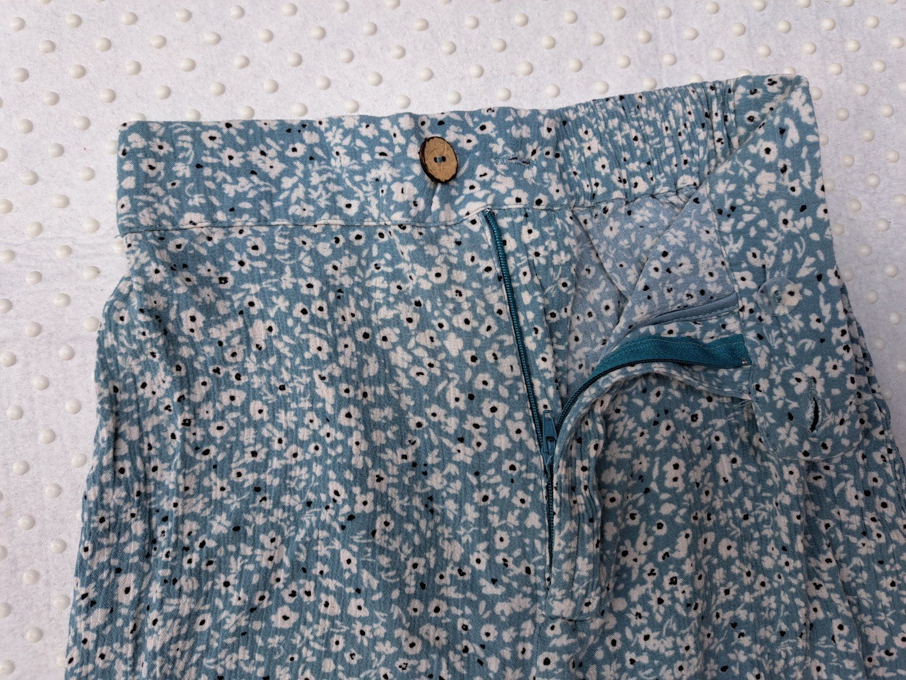 Pull&Bear Hosen: Pull & Bear Freizeithose Blumenmuster Grösse XS – Neu (gemäss Beschreibung) aus Gysenstein von joshuas81 3