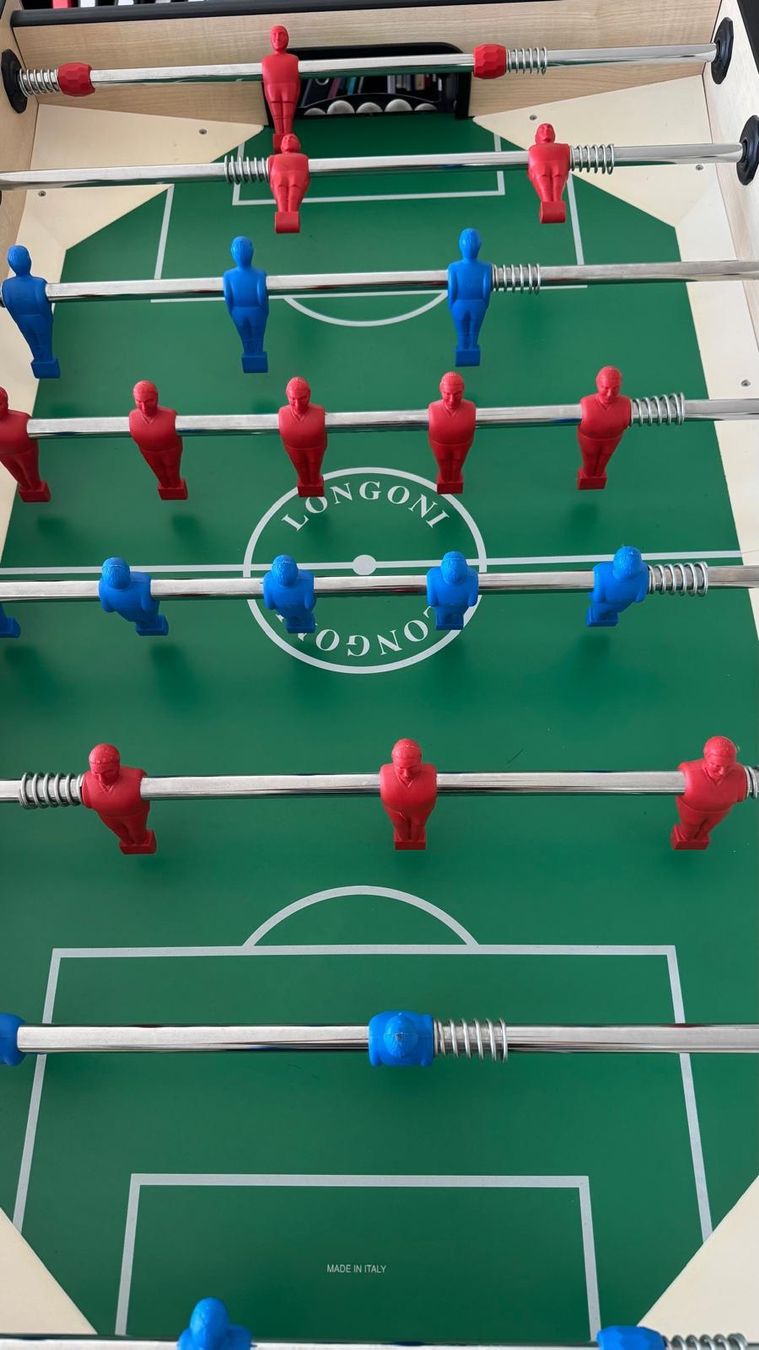 Giochi: Longoni Tischfussball "Töggelichaste" – Usato da Grossaffoltern venduto da Loriisco 2