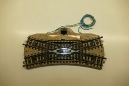 Märklin H0: M-Gleis Kreuzungsweiche 5128 Einheit 4