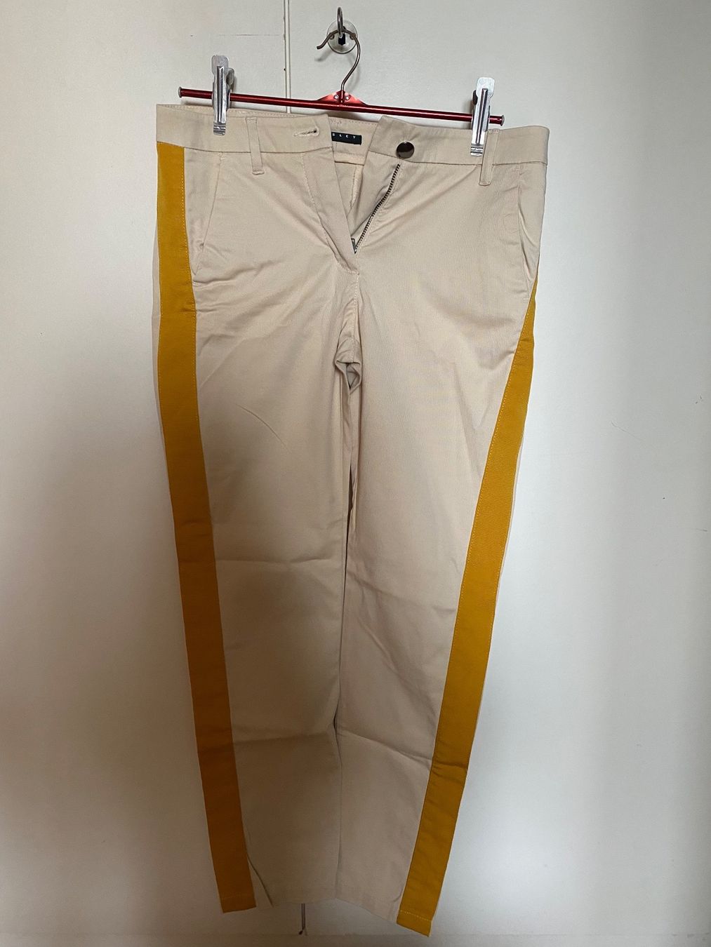 Sisley Pantaloni: Pantalon / Hose SISLEY – Nuovo (secondo la descrizione) da Meyrin venduto da The_Top_Dressing