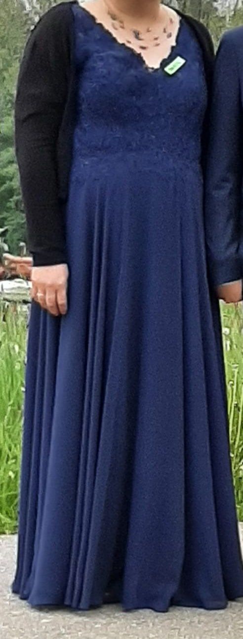 Vestiti: Festkleid – Usato da St.Peterzell venduto da cbs603