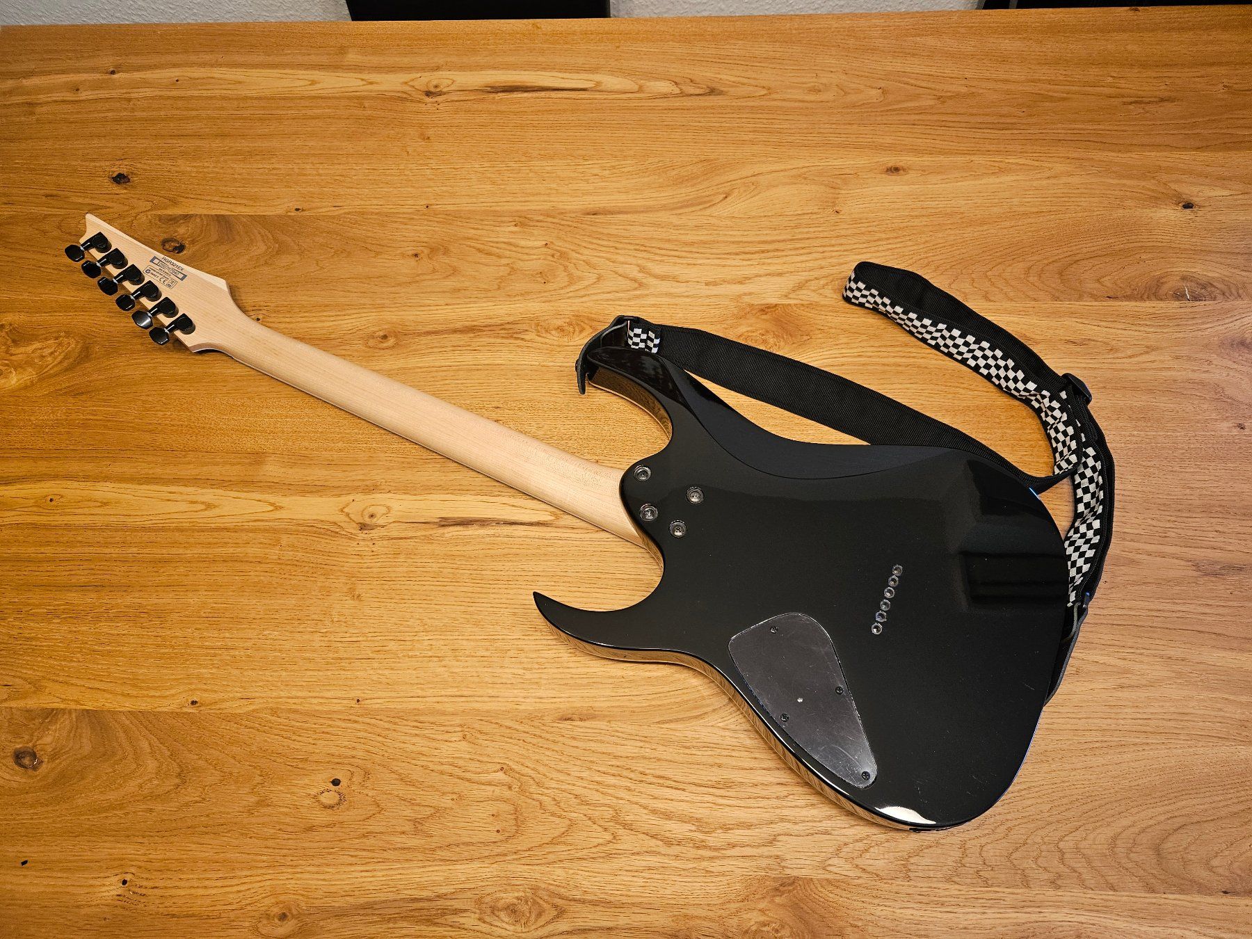 Strumenti musicali: Ibanez RGR321EX BK mit Tasche – Usato da Reinach BL venduto da doctor_gonzo 2