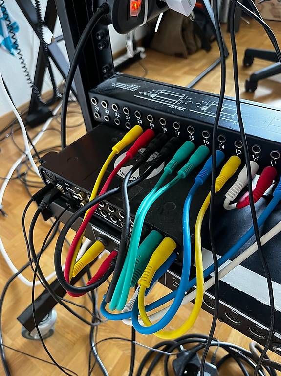 Attrezzatura per studi di registrazione: MOTU Ultralite mk4 Audio Interface  – Usato da Luzern venduto da oli_dcd2 2