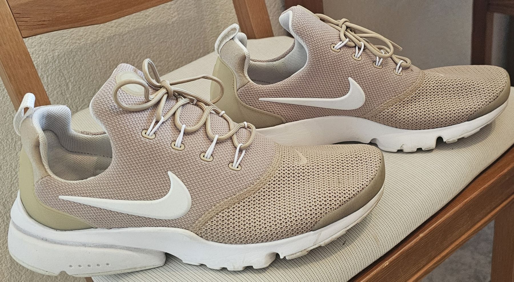 Nike Scarpe da donna: Nike WMNS PRESTO FLY – Usato da Niederbuchsiten venduto da p16_k9xy