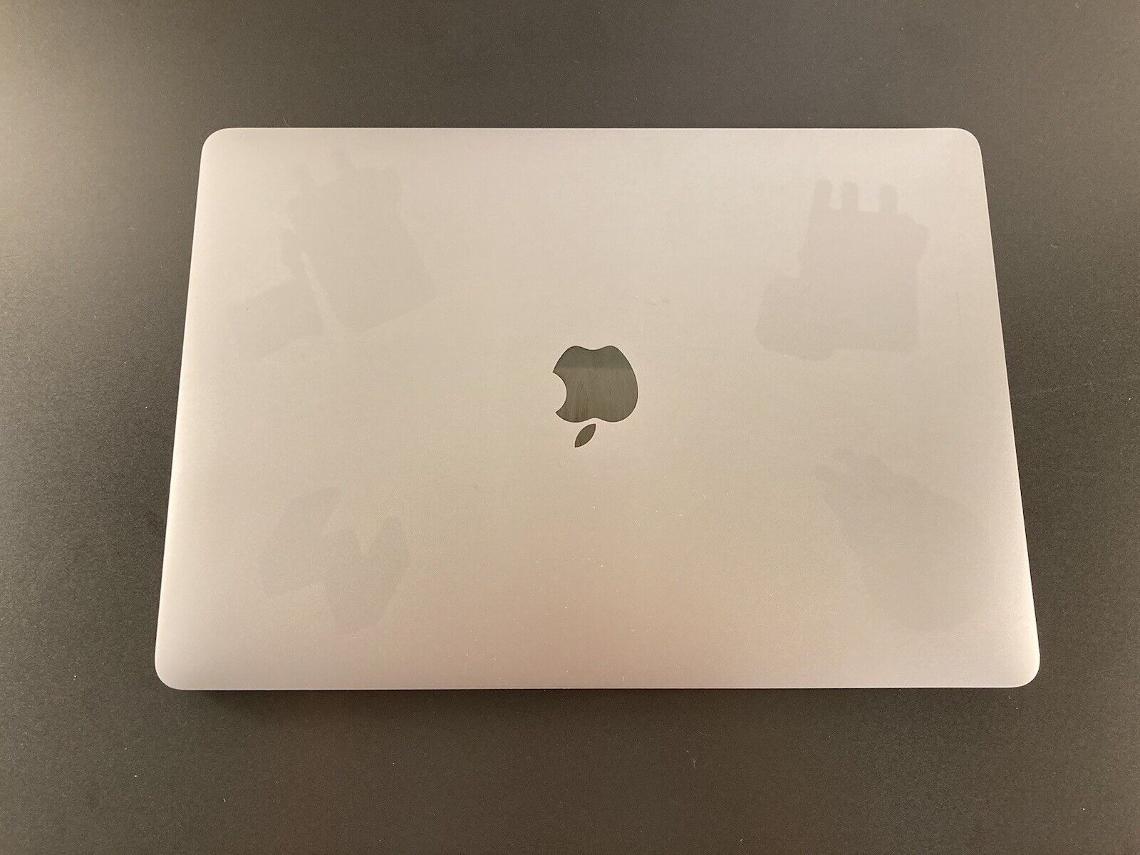 Apple Notebooks: MacBook Pro M1 2020 – Gebraucht aus Lausanne von  5