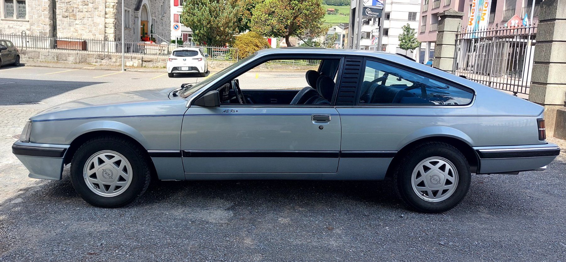 Opel Autos: OPEL MONZA 3.0 E – D'occasion à Buchs/SG par rockresort 5