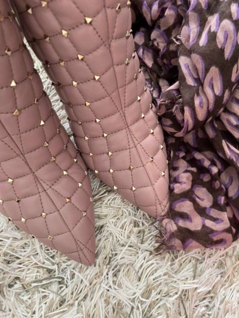 Valentino Scarpe da donna: Original Valentino Rockstud Spike Stiefeletten 38/38.5 + Box – Usato da Baar venduto da Axel_Fooly 1