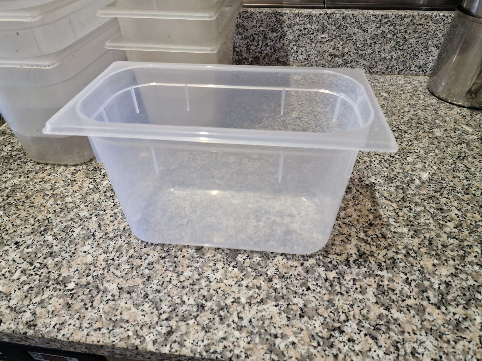Cucine complete: GN Behälter 1/3 – Usato da Wuppenau venduto da Gastro-Wuppenau