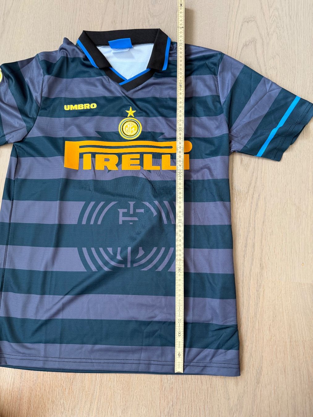 Umbro Leibchen & Hosen: Vintage Ronaldo Inter Trikot Gr. L – Neu (gemäss Beschreibung) aus Allschwil von lor_6cgq 2