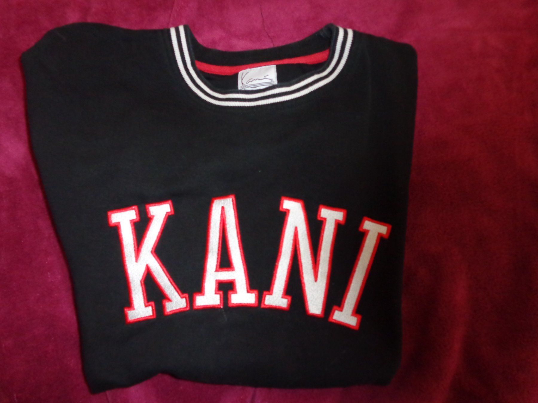 Maglioni & Felpe: Kani Sweatshirt Gr. S schwarz – Usato da Liestal venduto da Gecko16